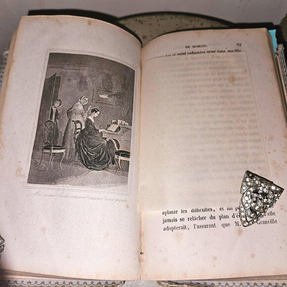 Antique 1851 French Gilded Cartonnage Book Decorative Gilt Romantic Cardboard - Picture 9 of 10